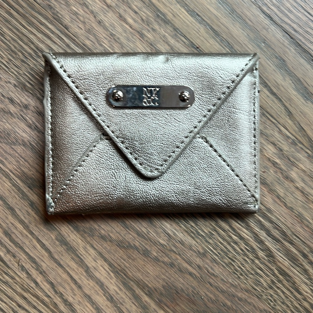 Small thin wallet